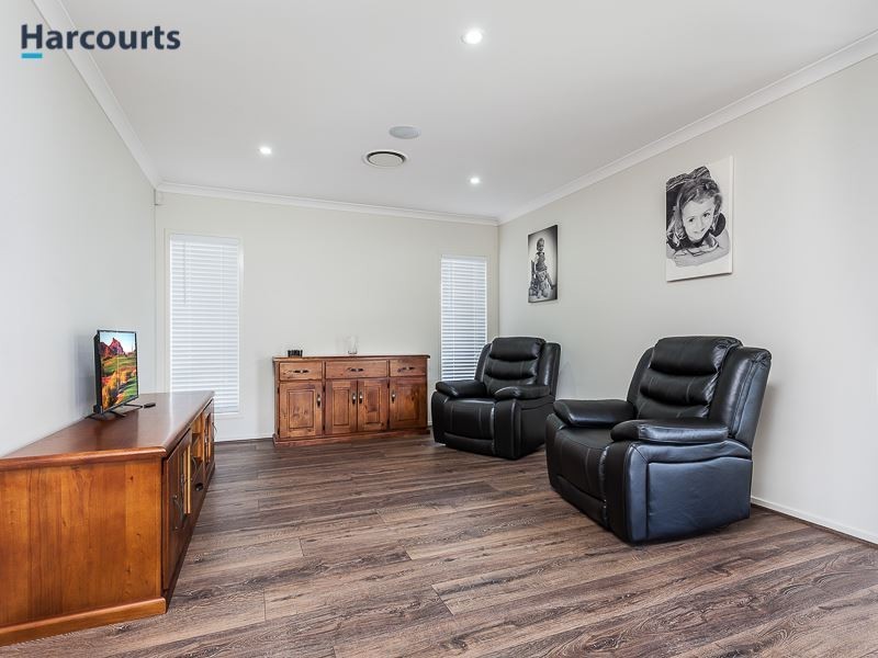 22 Kingdom Circuit, North Lakes QLD 4509