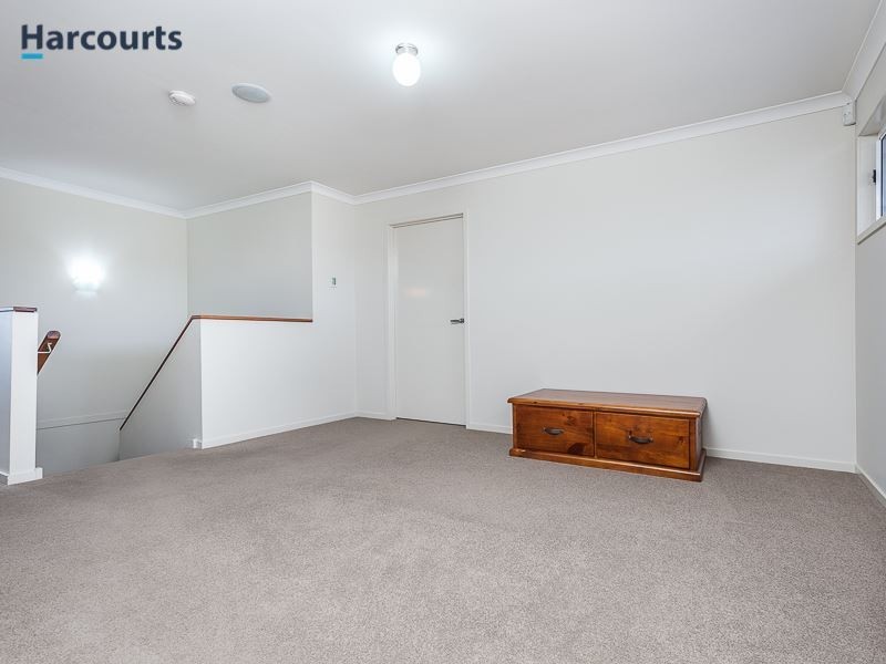 22 Kingdom Circuit, North Lakes QLD 4509