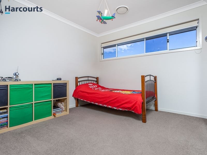 22 Kingdom Circuit, North Lakes QLD 4509