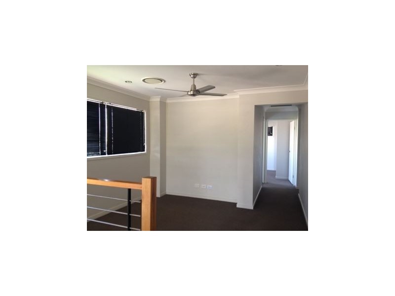 16 Calder Street, North Lakes QLD 4509