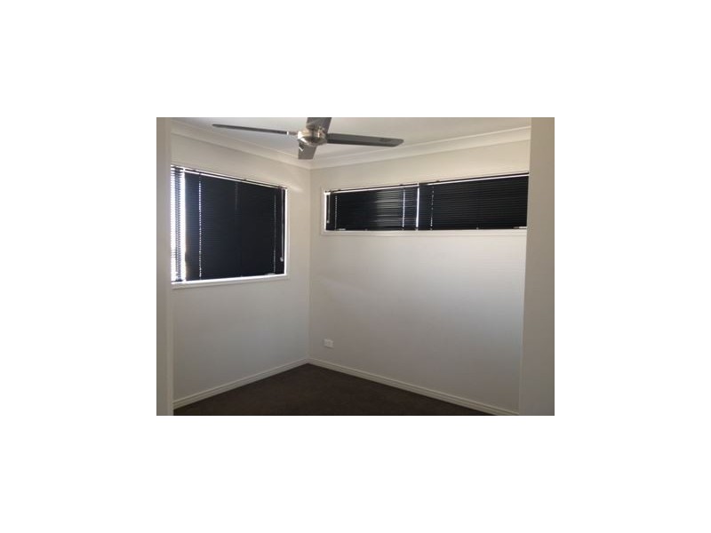 16 Calder Street, North Lakes QLD 4509