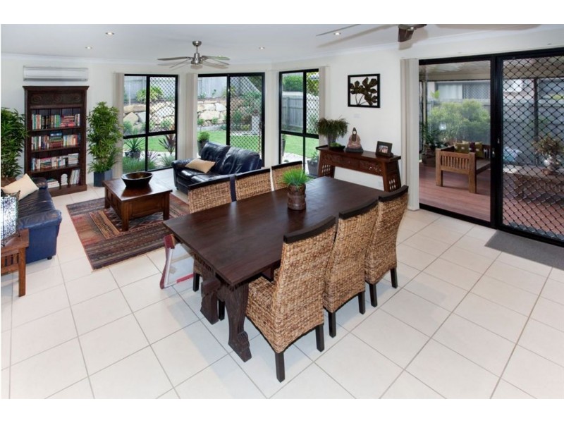 10 Riberry Court, North Lakes QLD 4509