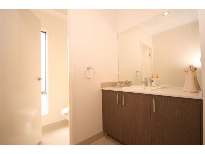 14 Faldo Court, North Lakes QLD 4509