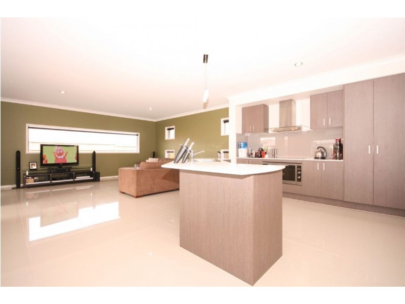 14 Faldo Court, North Lakes QLD 4509