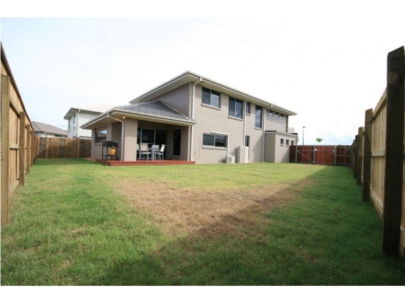 14 Faldo Court, North Lakes QLD 4509