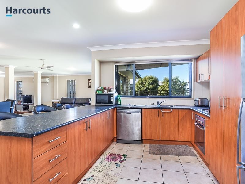 19 Macrusser Circuit, Warner QLD 4500
