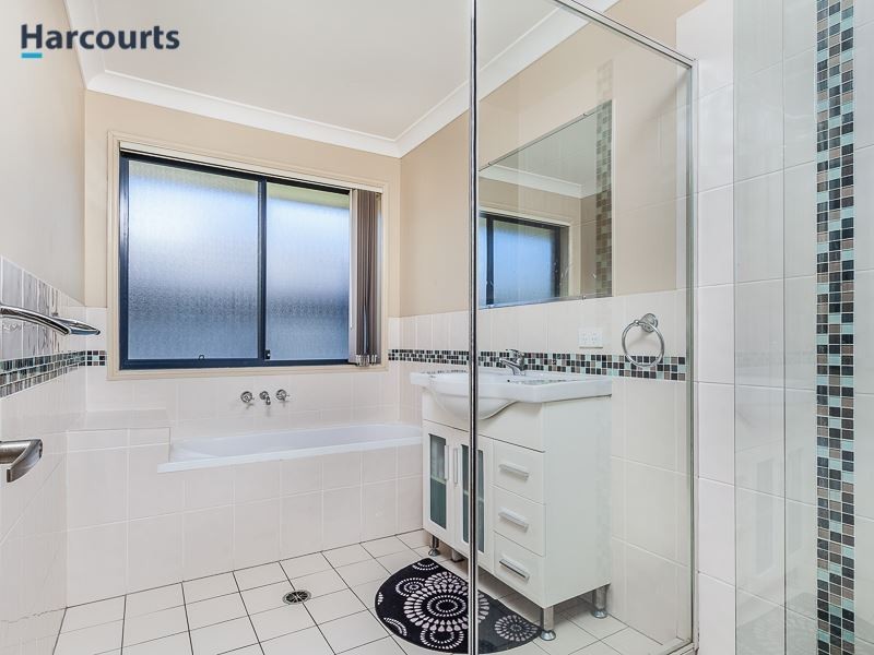 19 Macrusser Circuit, Warner QLD 4500