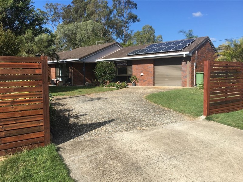 64 Rue Montaigne, Petrie QLD 4502