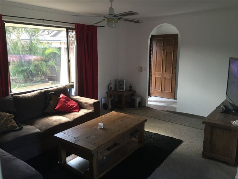 64 Rue Montaigne, Petrie QLD 4502