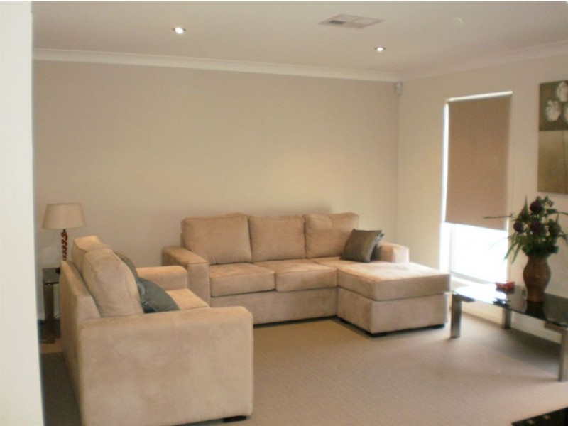 6 Midyim Street, North Lakes QLD 4509