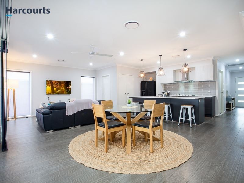 37 Hinton Crescent, Mango Hill QLD 4509