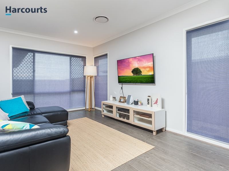 37 Hinton Crescent, Mango Hill QLD 4509