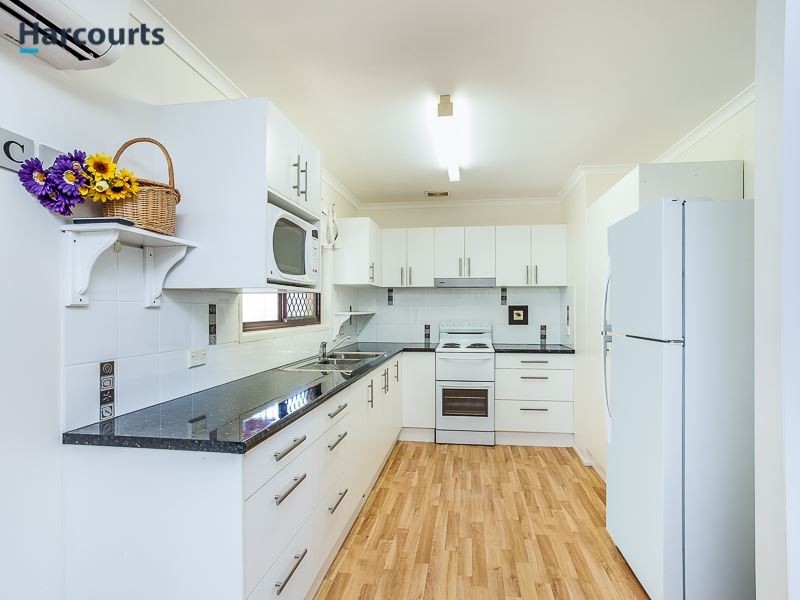 30 Belrose Avenue, Petrie QLD 4502