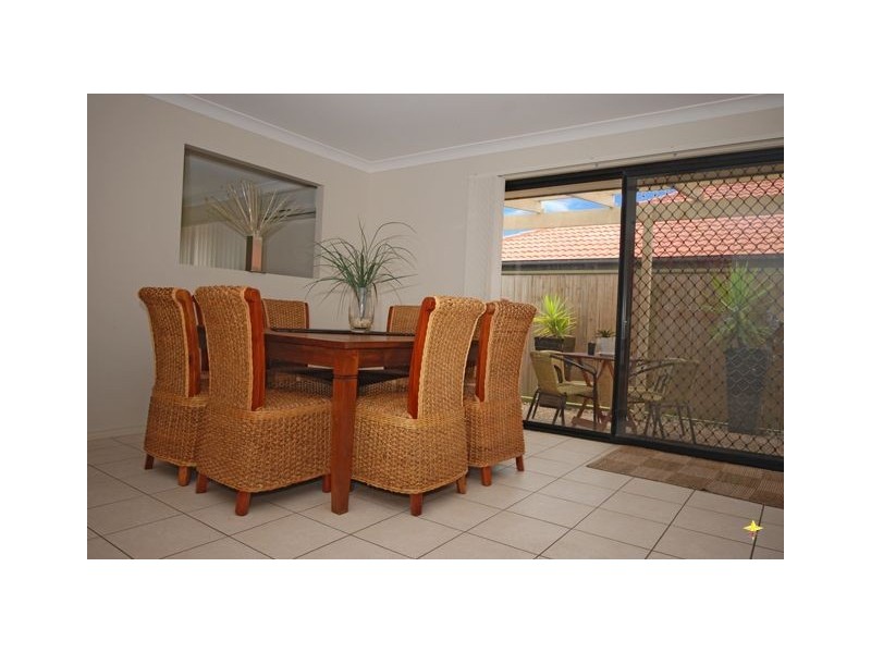 7 Musgrave Cresent, North Lakes QLD 4509