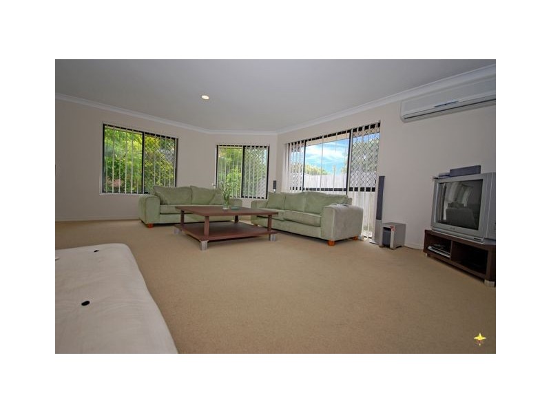 7 Musgrave Cresent, North Lakes QLD 4509