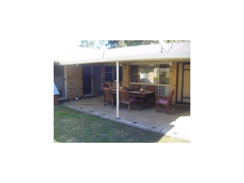 14 Donnelly Drive, Kallangur QLD 4503