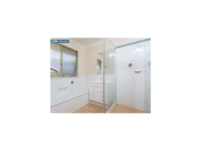34 Hunter Circuit, Petrie QLD 4502