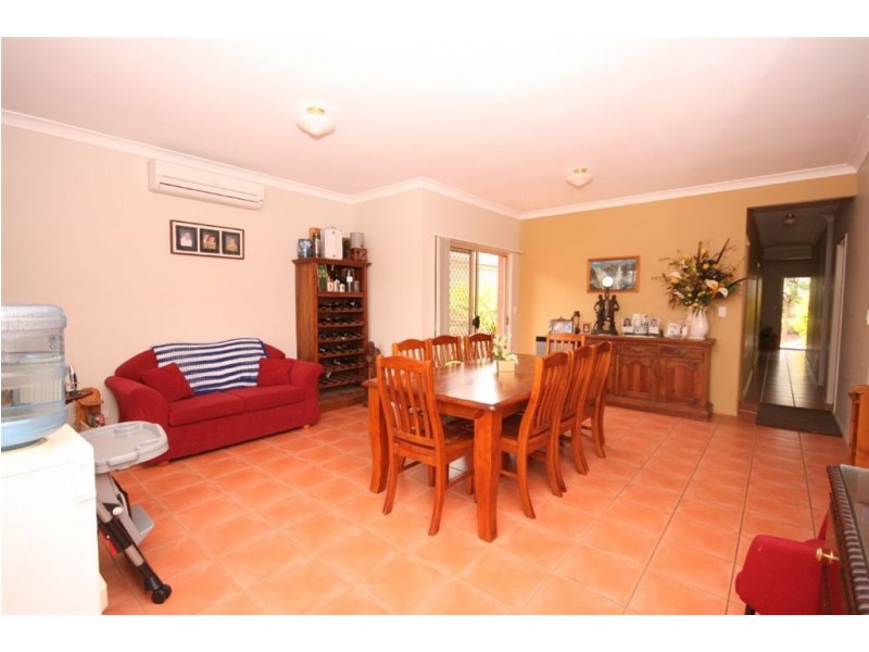 38 Pinnock Crescent, North Lakes QLD 4509