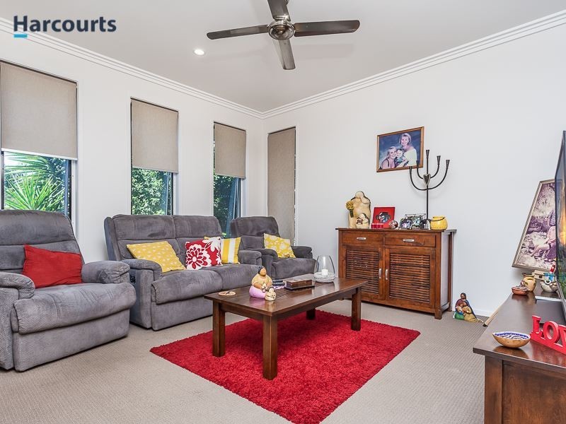 30 Wallis Circuit, North Lakes QLD 4509