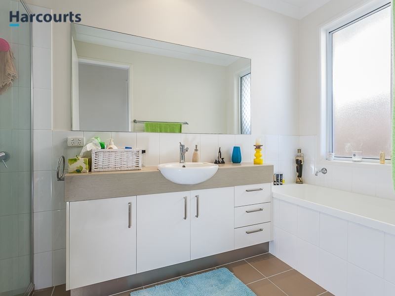 30 Wallis Circuit, North Lakes QLD 4509