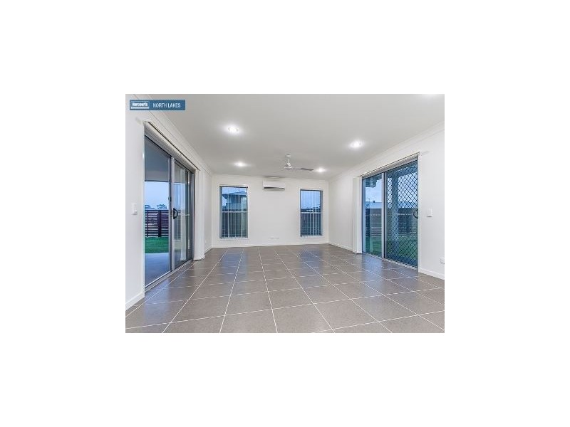 35 Park Vista Drive, North Lakes QLD 4509