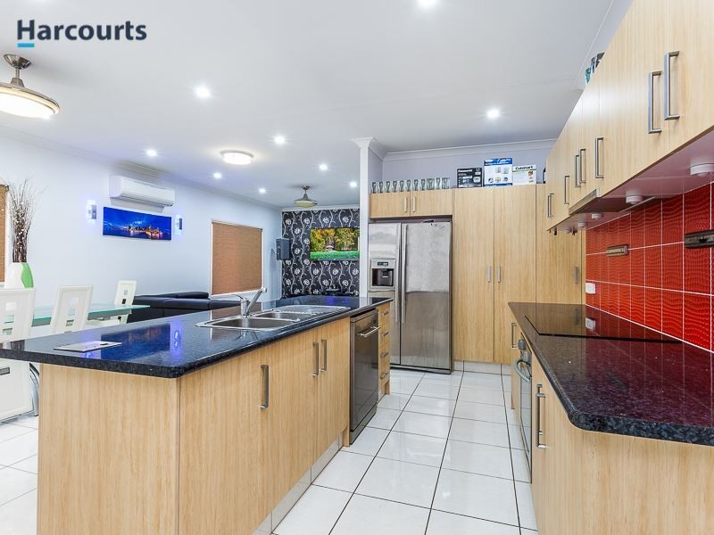 5 Astley Parade, North Lakes QLD 4509