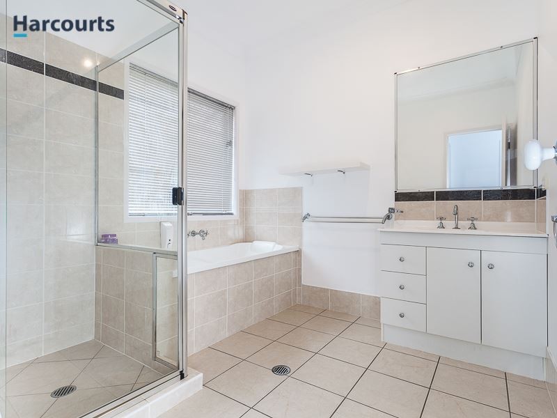 5 Astley Parade, North Lakes QLD 4509