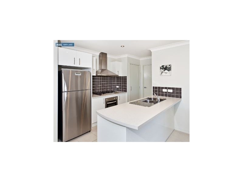 39 Severn Crescent, North Lakes QLD 4509