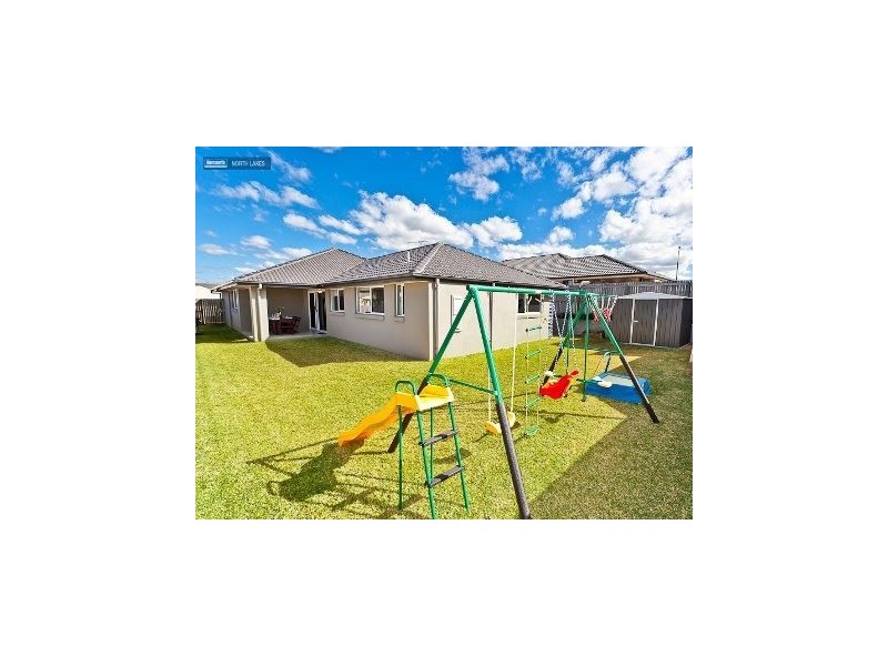 39 Severn Crescent, North Lakes QLD 4509
