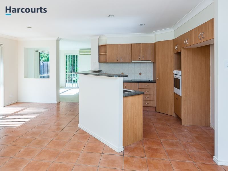 31 Heathcote Avenue, North Lakes QLD 4509
