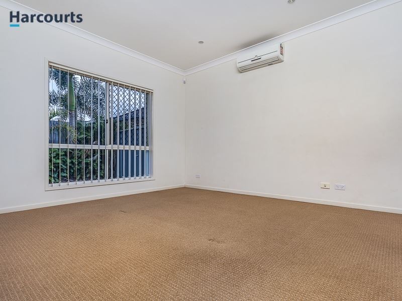 9 Silkyoak Court, North Lakes QLD 4509