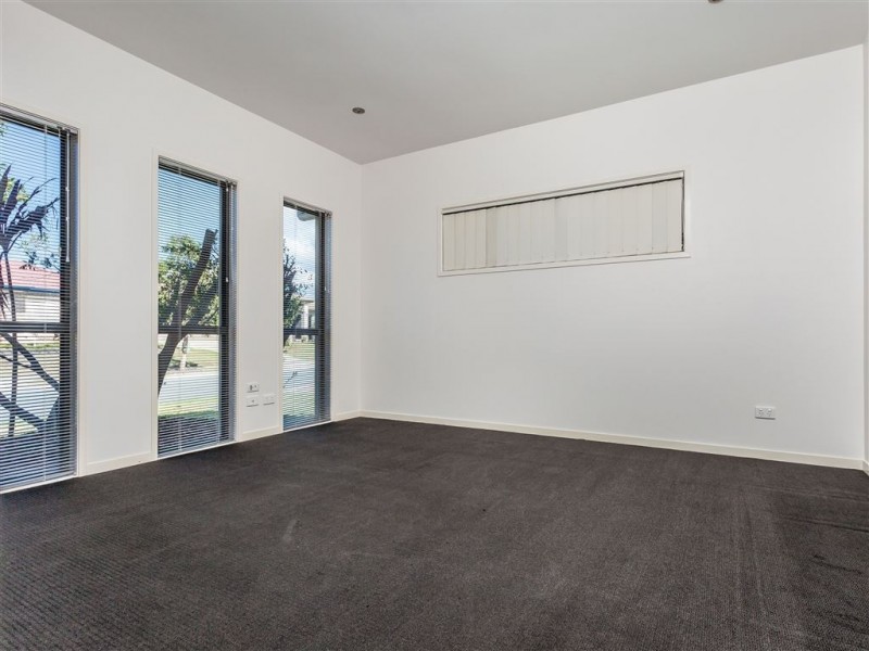 18 Possum Parade, North Lakes QLD 4509