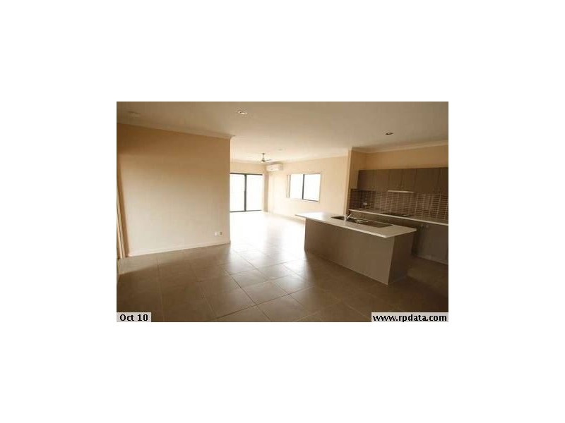 1/3 Langer Circuit, North Lakes QLD 4509