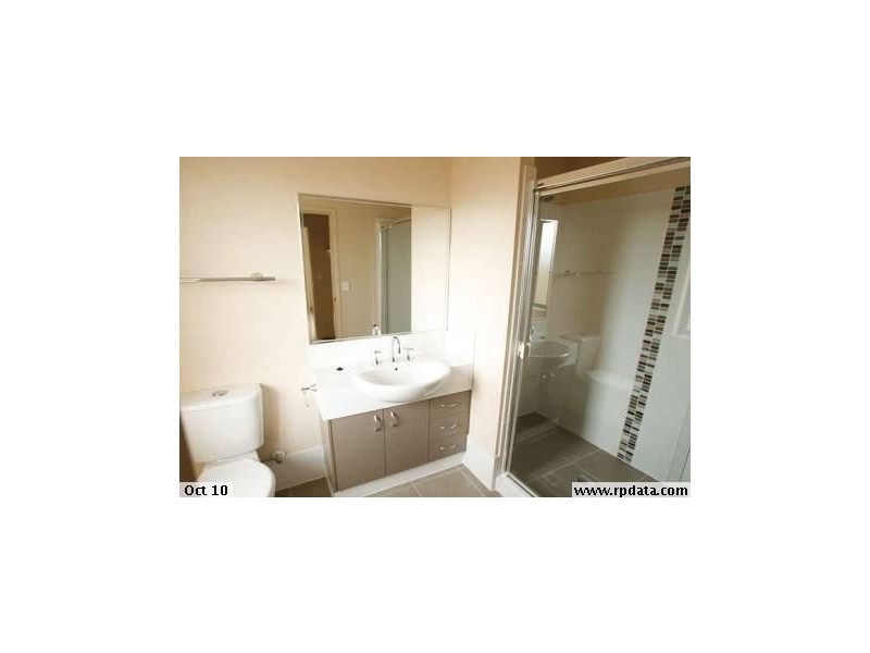 1/3 Langer Circuit, North Lakes QLD 4509