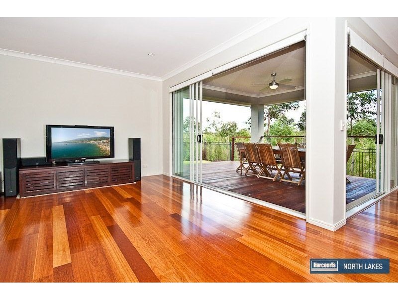 30 Kowari Crescent, North Lakes QLD 4509