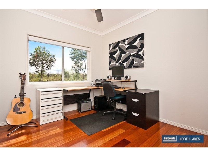 30 Kowari Crescent, North Lakes QLD 4509