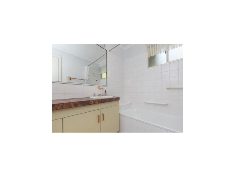 3 Harry Court, Morayfield QLD 4506