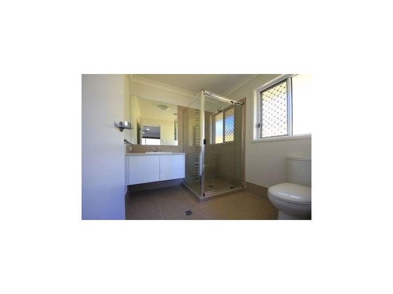 16 Wallace Street, Mango Hill QLD 4509