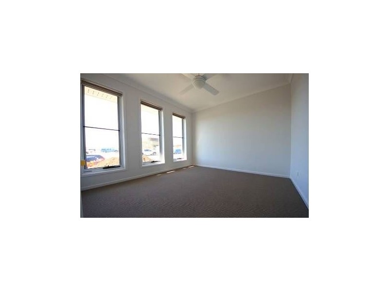 16 Wallace Street, Mango Hill QLD 4509