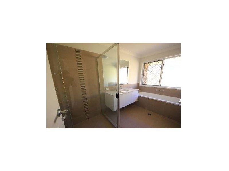 16 Wallace Street, Mango Hill QLD 4509