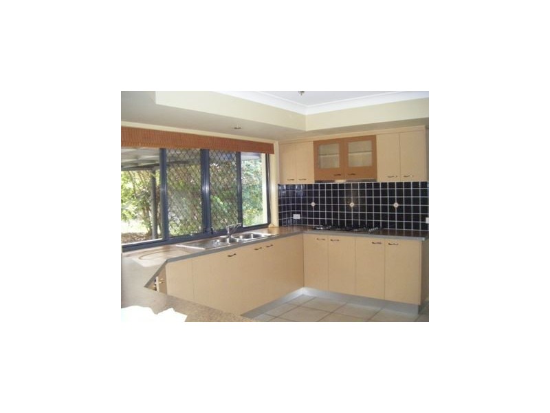 6 Drummond Court, North Lakes QLD 4509