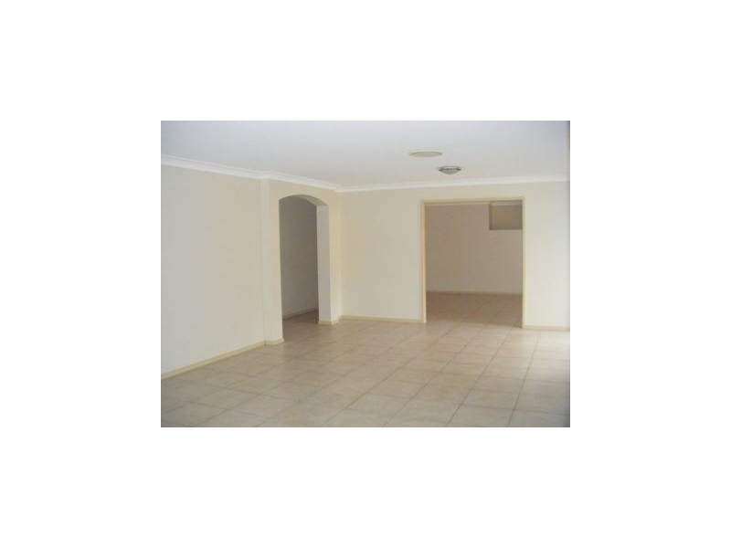 6 Drummond Court, North Lakes QLD 4509