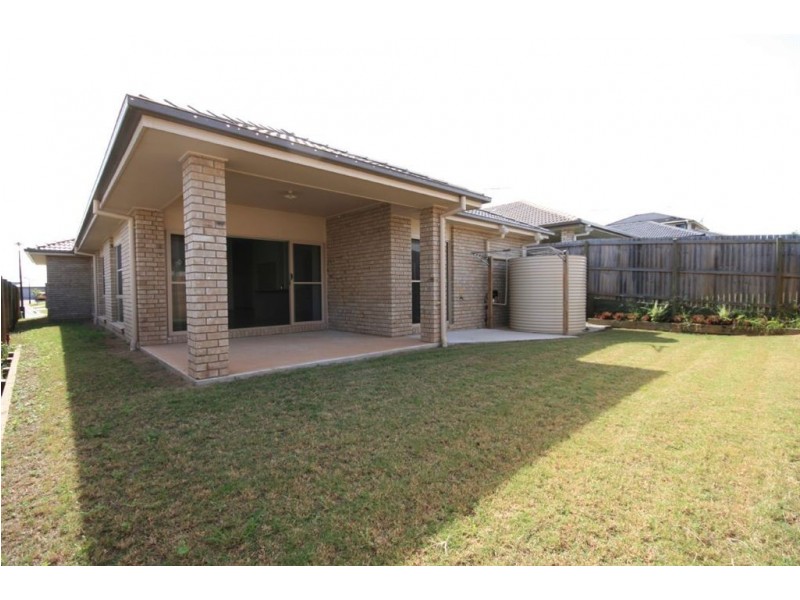 17 Warabi Crescent, North Lakes QLD 4509