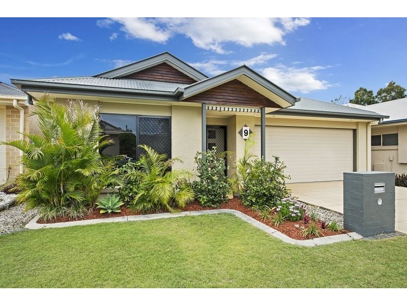 9 Satinash Court, North Lakes QLD 4509