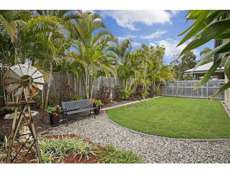9 Satinash Court, North Lakes QLD 4509