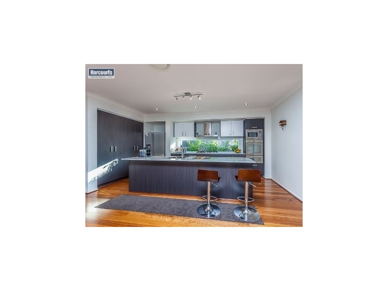 32 Augusta Parade, North Lakes QLD 4509