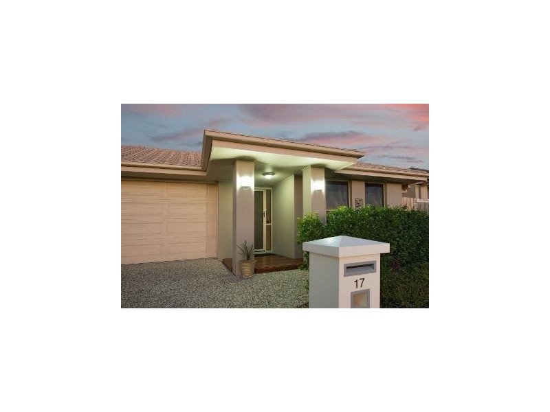17 Highcliff Crescent, North Lakes QLD 4509