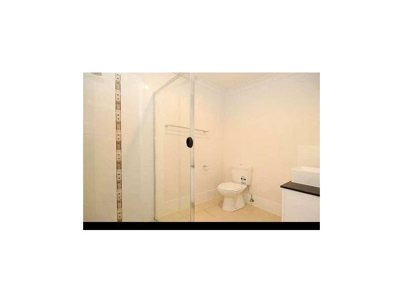 2/18 Toby Close, Kallangur QLD 4503