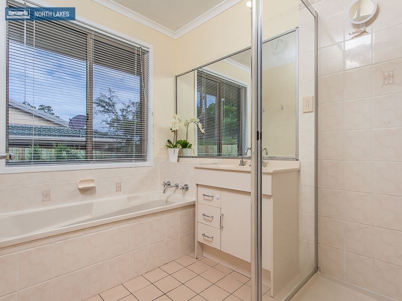 22 Cania Crescent, Petrie QLD 4502