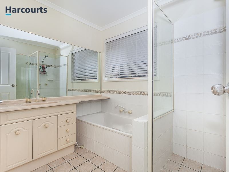 6 Page Street, North Lakes QLD 4509